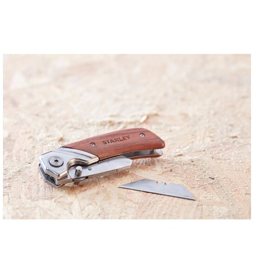 STANLEY® FOLDING UTILITY KNIFE - WOODEN HANDLE