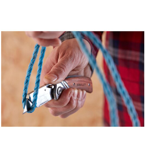 STANLEY® FOLDING UTILITY KNIFE - WOODEN HANDLE