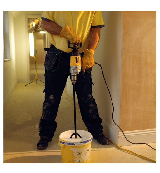 DEWALT 710W 13MM MIXER AND ROTARY DRILL 220V