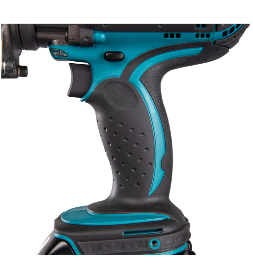 MAKITA CORDLESS HOLE PUNCHER FOR 18V LXT 150MM WITH BATTERY AND CHARGER KIT